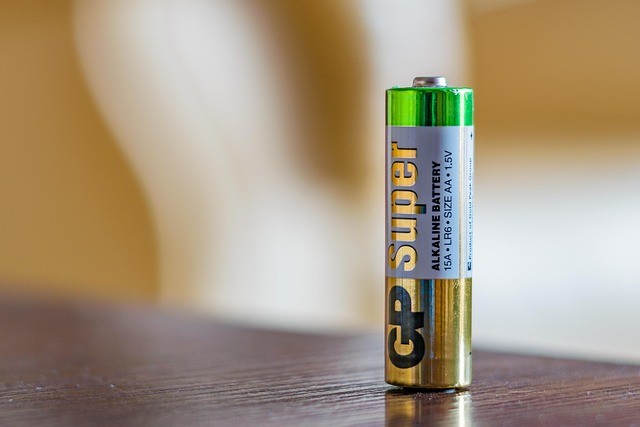 energy management system interface showing battery state of charge and power dispatch